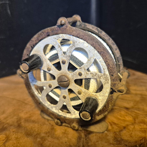 Alte fliegenrolle angelrolle - fliegenrolle, /